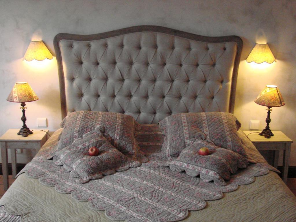Les Demoiselles De Ladoix Bed & Breakfast Room photo